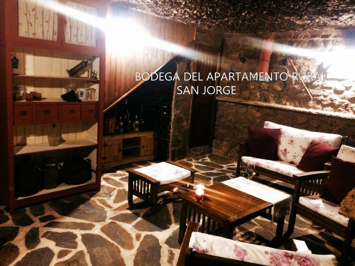 Apartamento Rural San Jorge Bajo Navaconcejo Exterior photo